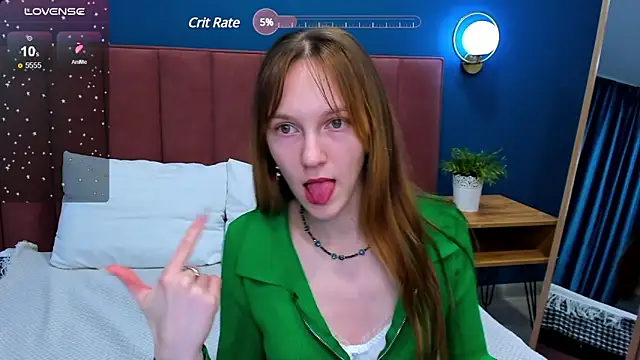 Snapshot of VanillaKelly chatting on February 27, 2025, 3:51 am VanillaKelly online show from February 27, 2025, 3:51 am