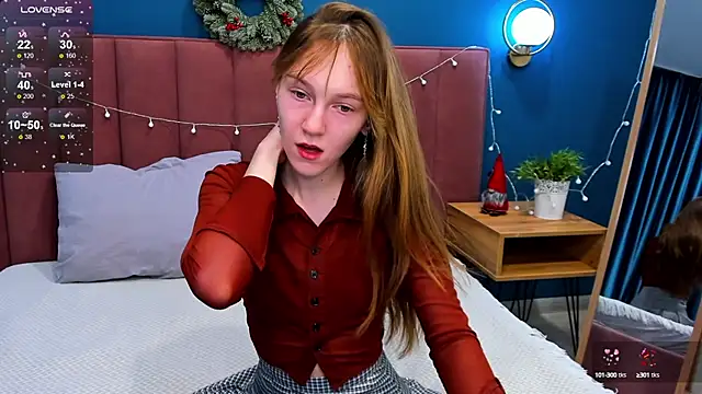 Snapshot of VanillaKelly chatting on January 13, 2025, 1:45 am VanillaKelly online show from January 13, 2025, 1:45 am