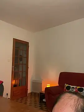 porompomperro online show from March 9, 2025, 11:58 am