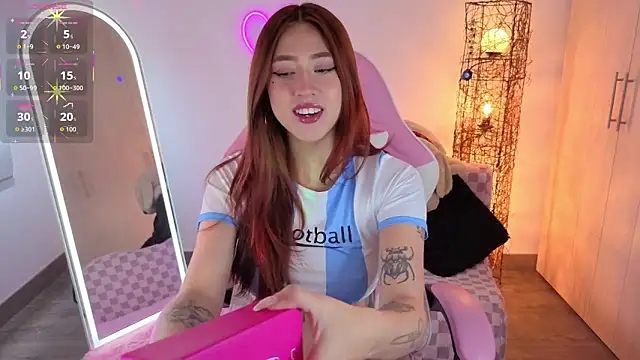 Snapshot of violet_ch chatting on January 10, 2026, 5:52 pm violet ch online show from January 10, 2026, 5:52 pm