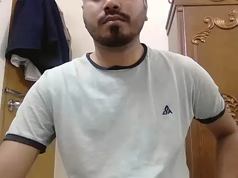 Snapshot of desiboyasif chatting on September 29, 2025, 5:18 pm desiboyasif online show from September 29, 2025, 5:18 pm