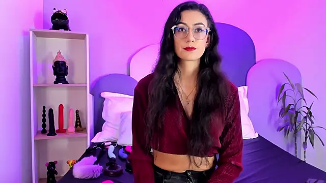 SophieGomez22 online show from February 23, 2026, 11:44 am