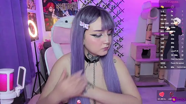 Snapshot of MaddyFooxx chatting on May 4, 2026, 11:40 pm MaddyFooxx online show from May 4, 2026, 11:40 pm