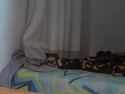 Ian zaenzz online show from April 25, 2026, 4:26 pm