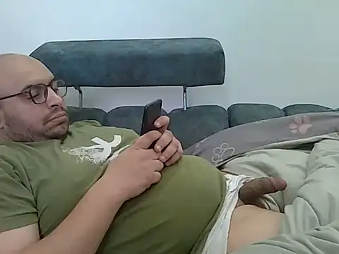  hornyHami  online show from December 18, 2024, 12:18 pm