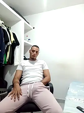 bonehur online show from September 30, 2025, 10:16 pm