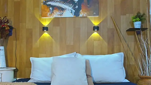 marianaa90 online show from March 28, 2026, 12:39 pm