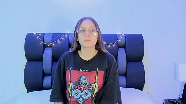 Snapshot of Siouxsie_cenobite chatting on March 12, 2025, 11:10 am Siouxsie cenobite online show from March 12, 2025, 11:10 am