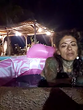 Snapshot of inkdbabz_33 chatting on September 12, 2025, 2:44 am inkdbabz 33 online show from September 12, 2025, 2:44 am