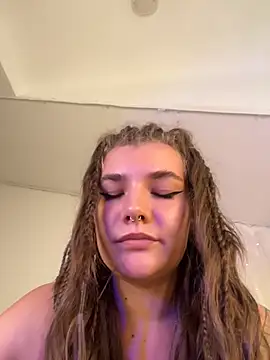 Holy Tereza online show from August 2, 2026, 3:53 pm