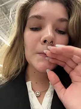 Holy Tereza online show from March 22, 2025, 3:20 pm