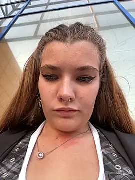 Holy Tereza online show from September 9, 2025, 3:54 pm