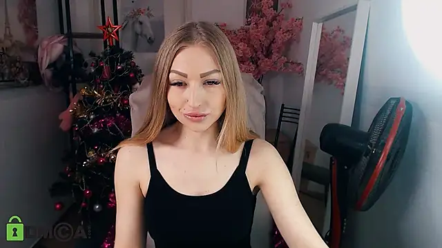 Snapshot of _KittyBoo chatting on January 14, 2025, 8:31 am KittyBoo online show from January 14, 2025, 8:31 am