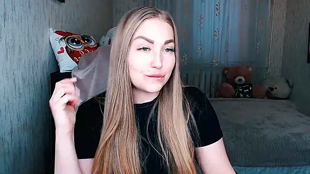  KittyBoo online show from February 9, 2026, 6:44 am