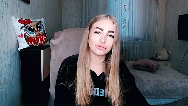 Snapshot of _KittyBoo chatting on September 21, 2025, 2:22 pm KittyBoo online show from September 21, 2025, 2:22 pm