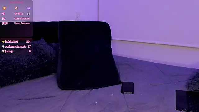 Snapshot of cleo_adams chatting on January 3, 2025, 7:27 am cleo adams online show from January 3, 2025, 7:27 am