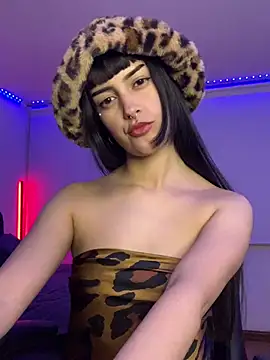 Snapshot of cleo_adams chatting on February 1, 2025, 4:35 am cleo adams online show from February 1, 2025, 4:35 am