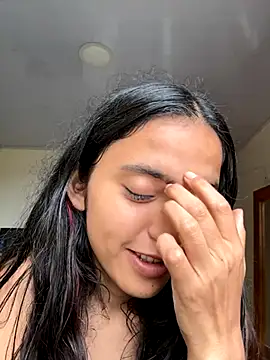 Snapshot of ViolettaSummer chatting on November 15, 2025, 8:24 pm ViolettaSummer online show from November 15, 2025, 8:24 pm