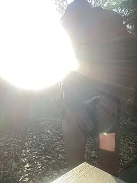 hhhorniee online show from April 16, 2026, 6:03 am