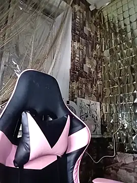 Freya Milf online show from October 26, 2025, 6:19 pm