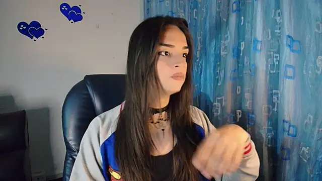 Snapshot of Dollbehavior_ chatting on November 13, 2025, 1:20 am Dollbehavior online show from November 13, 2025, 1:20 am