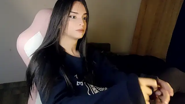 Dollbehavior  online show from February 16, 2026, 8:24 am