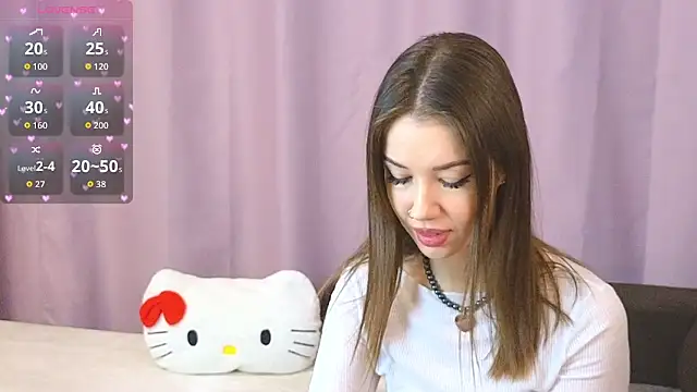 Snapshot of ellie_kramer chatting on November 4, 2025, 6:44 pm ellie kramer online show from November 4, 2025, 6:44 pm