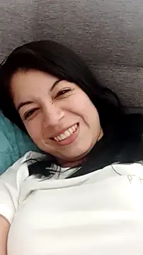 Snapshot of Caribbean_beauty_ chatting on March 9, 2025, 8:10 pm Caribbean beauty online show from March 9, 2025, 8:10 pm