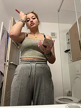 AllysonK online show from March 10, 2026, 11:03 am