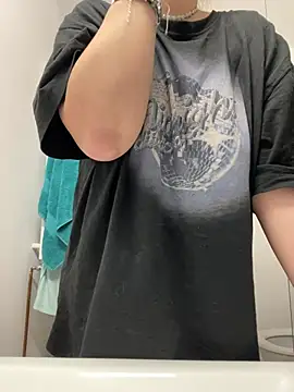 AllysonK online show from March 27, 2026, 10:16 am