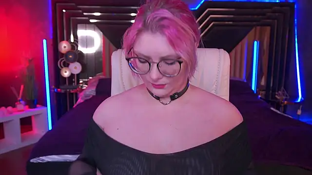 Snapshot of CoolTatis chatting on September 29, 2025, 6:42 am CoolTatis online show from September 29, 2025, 6:42 am