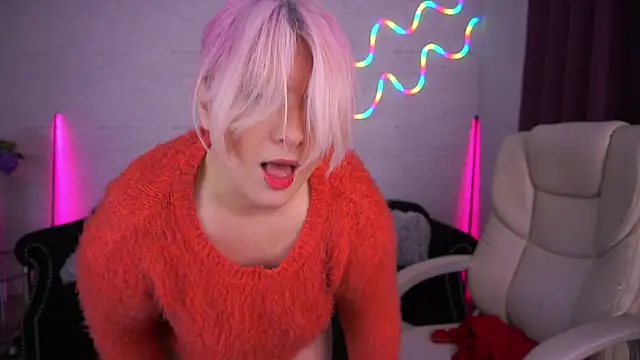 Snapshot of CoolTatis chatting on October 23, 2025, 2:16 pm CoolTatis online show from October 23, 2025, 2:16 pm