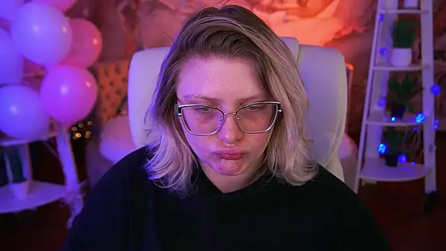 CoolTatis online show from February 16, 2026, 7:07 am