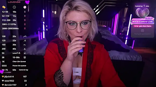 Snapshot of CoolTatis chatting on March 16, 2025, 11:38 am CoolTatis online show from March 16, 2025, 11:38 am