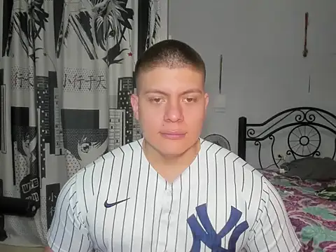 Snapshot of regan_jhonso chatting on February 16, 2026, 8:18 pm regan jhonso online show from February 16, 2026, 8:18 pm