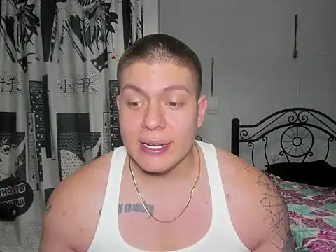 Snapshot of regan_jhonso chatting on February 5, 2026, 9:05 am regan jhonso online show from February 5, 2026, 9:05 am