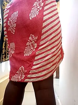 zainabsmile online show from November 27, 2025, 9:32 am