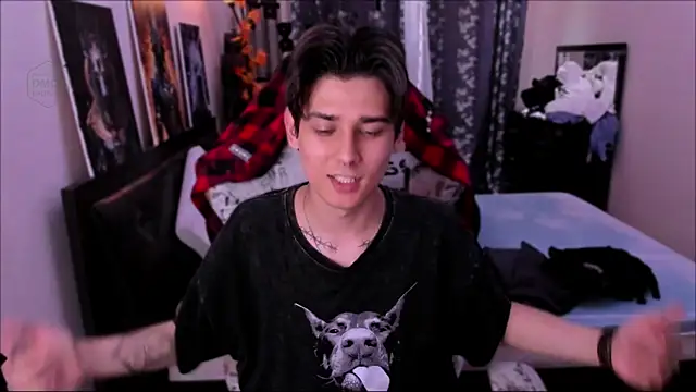 Foxicfu online show from May 11, 2026, 1:01 pm