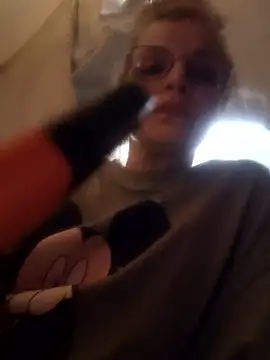 BritneyHudson online show from January 18, 2026, 4:21 pm