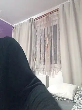 Snapshot of BritneyHudson chatting on November 3, 2025, 3:01 am BritneyHudson online show from November 3, 2025, 3:01 am