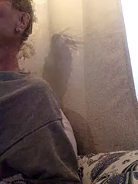 Snapshot of BritneyHudson chatting on November 23, 2025, 3:33 pm BritneyHudson online show from November 23, 2025, 3:33 pm