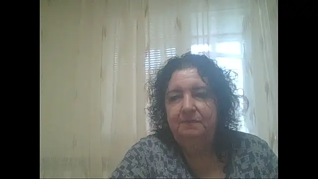 maturekorine online show from May 28, 2026, 4:46 pm
