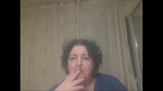 Snapshot of maturekorine chatting on October 30, 2025, 3:20 pm maturekorine online show from October 30, 2025, 3:20 pm