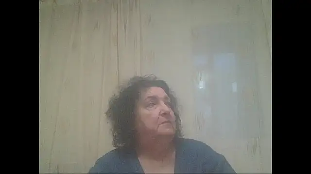 Snapshot of maturekorine chatting on March 4, 2026, 4:15 pm maturekorine online show from March 4, 2026, 4:15 pm