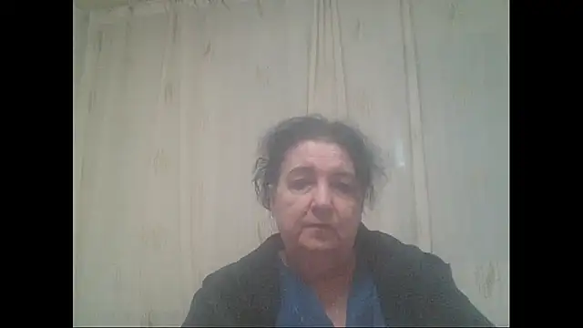 Snapshot of maturekorine chatting on February 3, 2026, 9:53 pm maturekorine online show from February 3, 2026, 9:53 pm