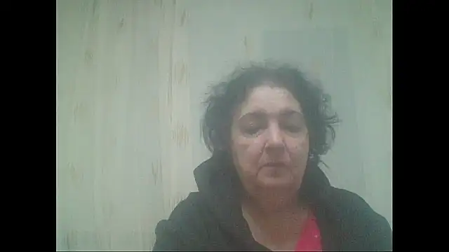 Snapshot of maturekorine chatting on December 22, 2025, 3:56 pm maturekorine online show from December 22, 2025, 3:56 pm