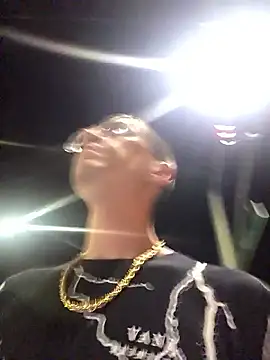 Snapshot of Hatchetwound6969 chatting on March 21, 2026, 7:53 am Hatchetwound6969 online show from March 21, 2026, 7:53 am