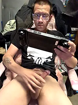 Snapshot of Hatchetwound6969 chatting on March 29, 2026, 4:08 pm Hatchetwound6969 online show from March 29, 2026, 4:08 pm