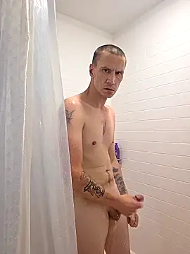 Snapshot of Hatchetwound6969 chatting on March 6, 2026, 4:07 am Hatchetwound6969 online show from March 6, 2026, 4:07 am