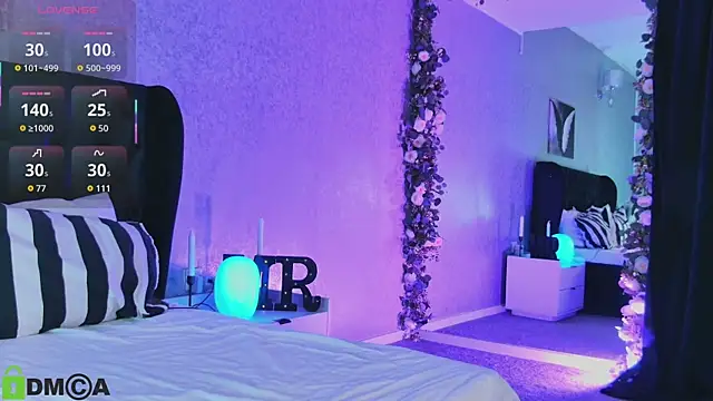 Snapshot of MashaReed_ chatting on November 16, 2025, 10:02 pm MashaReed online show from November 16, 2025, 10:02 pm